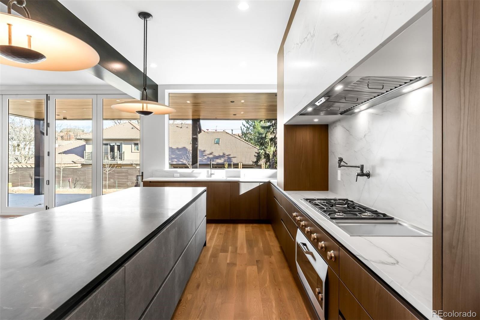 MLS Image #3 for 2671 e cedar avenue,denver, Colorado