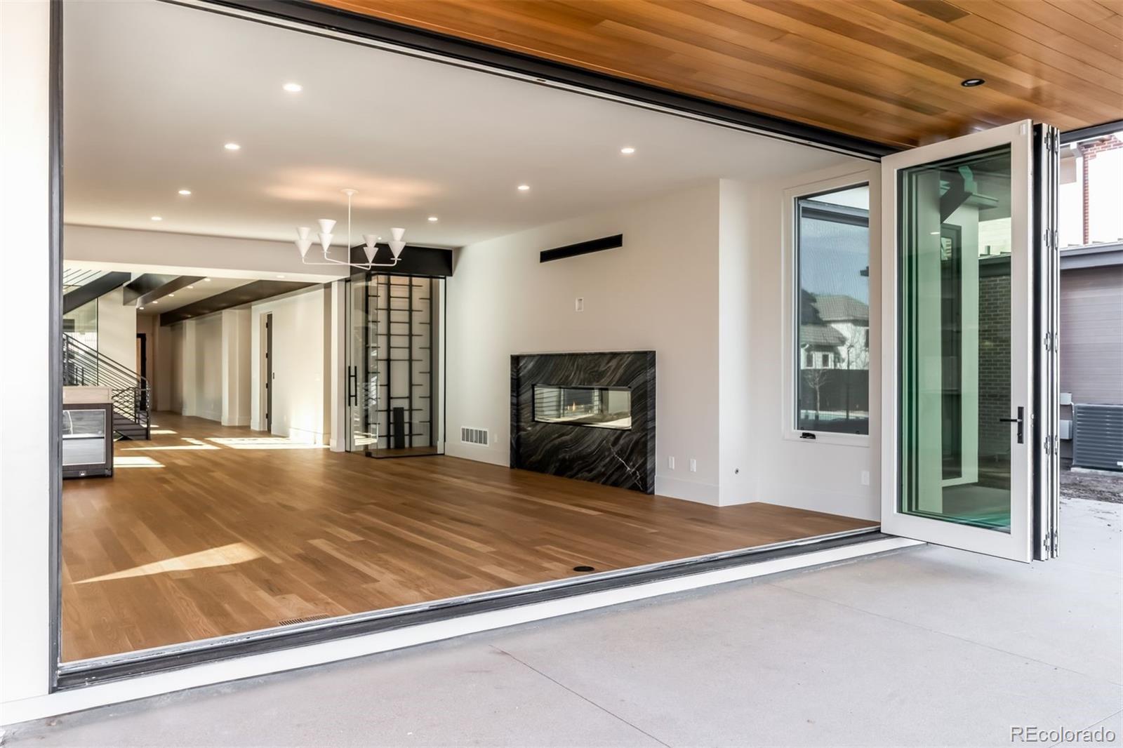 MLS Image #38 for 2671 e cedar avenue,denver, Colorado