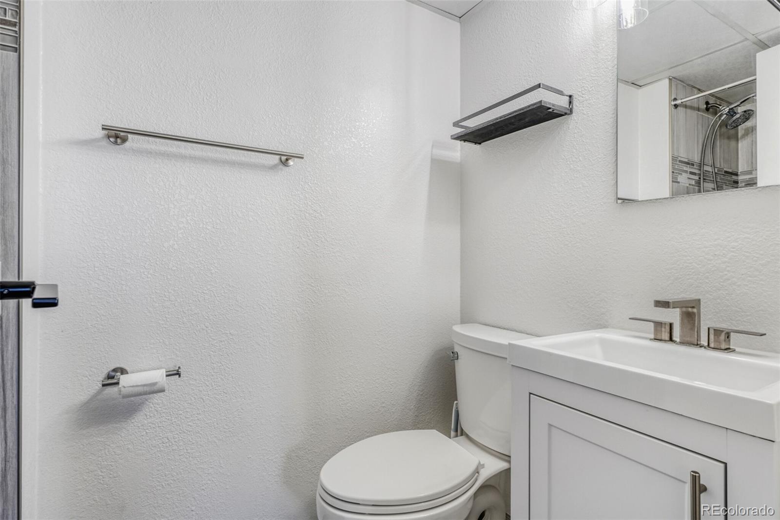 MLS Image #13 for 2225  buchtel boulevard,denver, Colorado