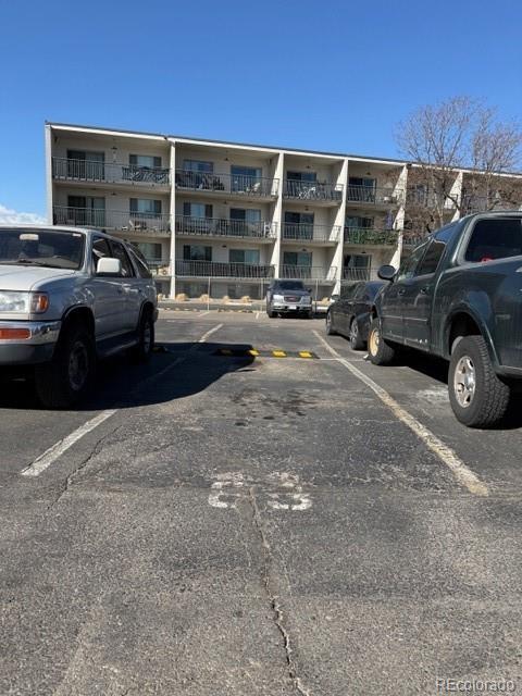 MLS Image #27 for 2225  buchtel boulevard,denver, Colorado