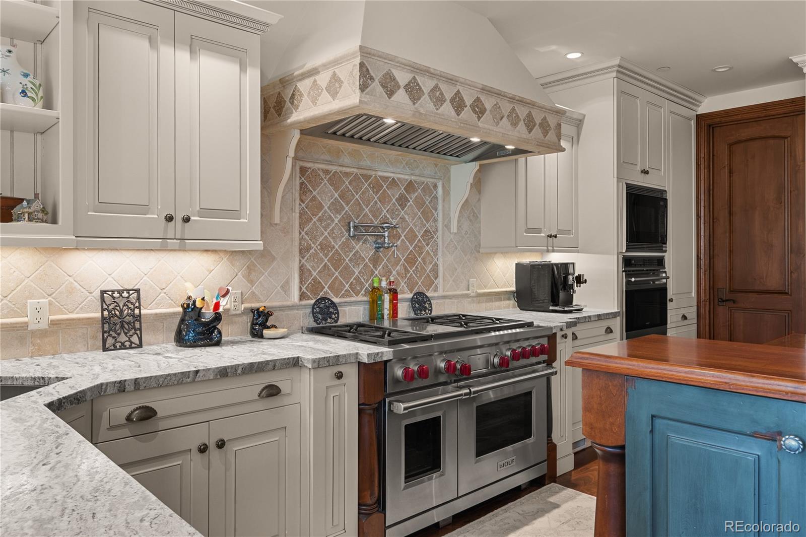 MLS Image #7 for 1072  cypress way,castle rock, Colorado