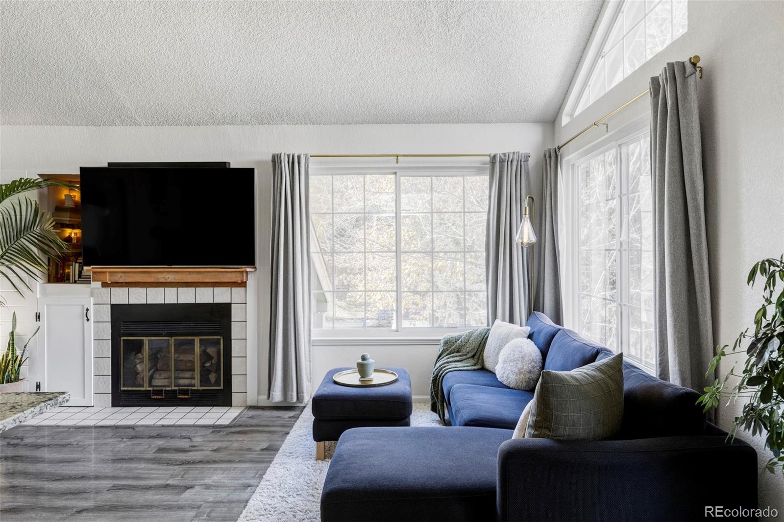 MLS Image #10 for 888 s reed court b,lakewood, Colorado