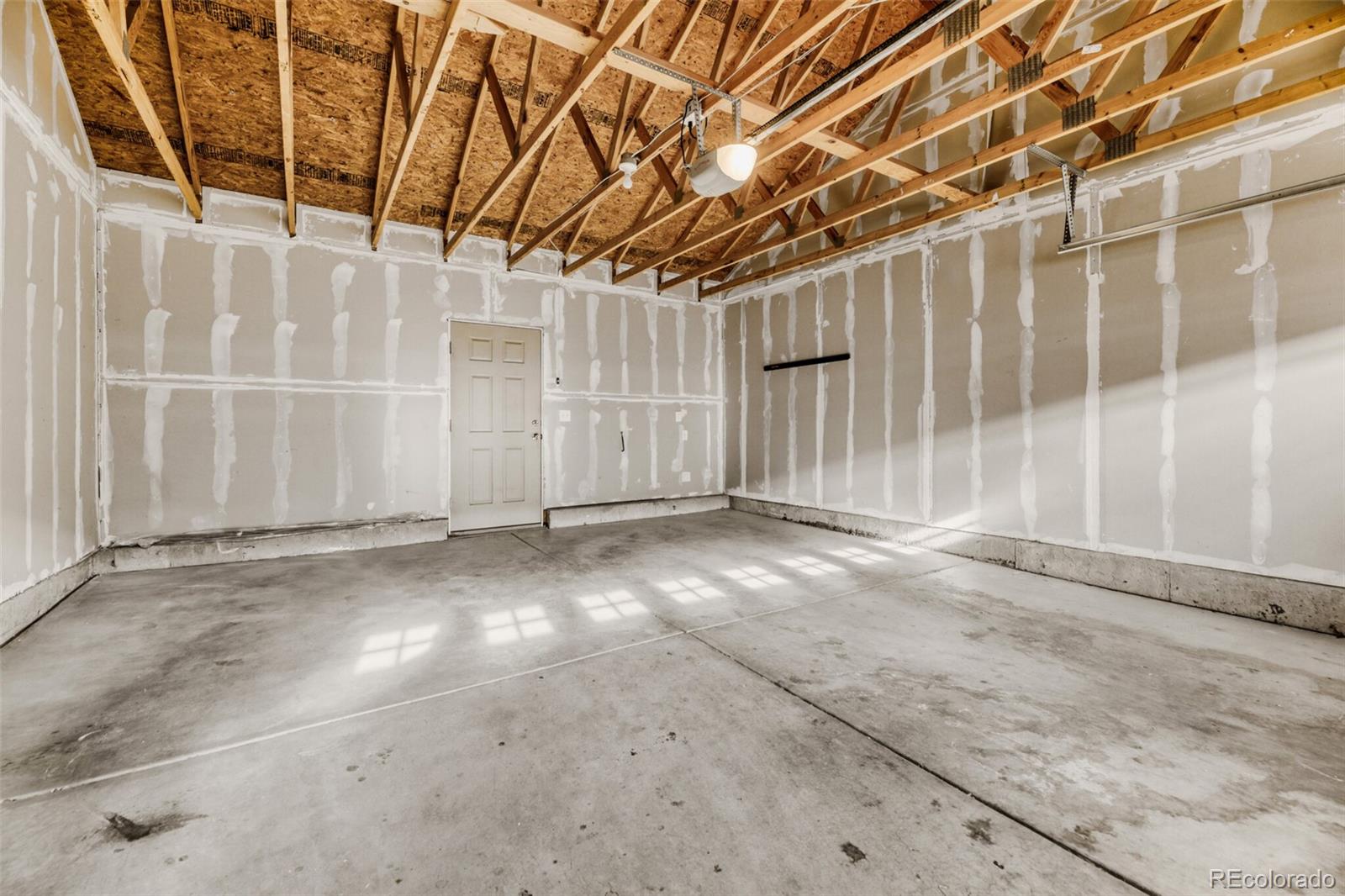 MLS Image #17 for 22785 e ottawa place,aurora, Colorado