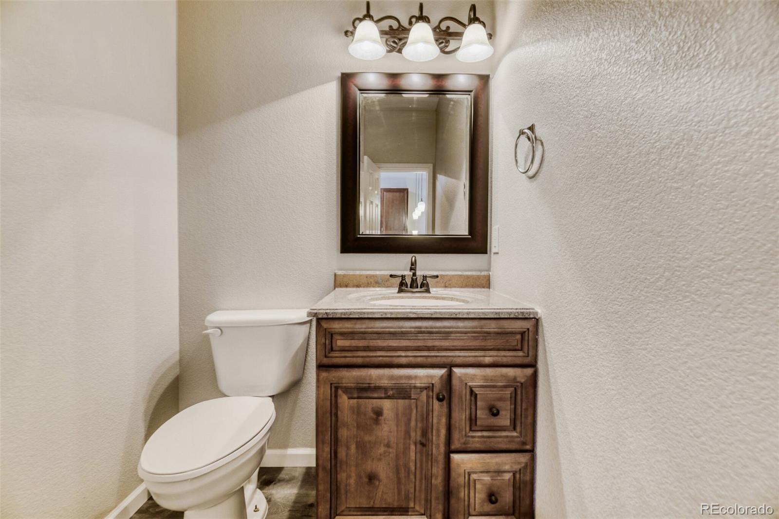 MLS Image #8 for 22785 e ottawa place,aurora, Colorado