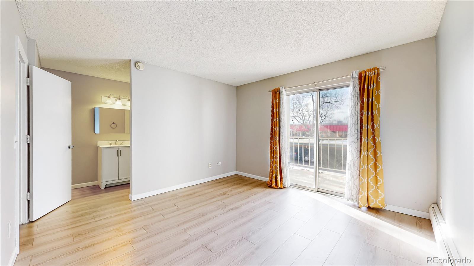 MLS Image #12 for 5770 e warren avenue,denver, Colorado