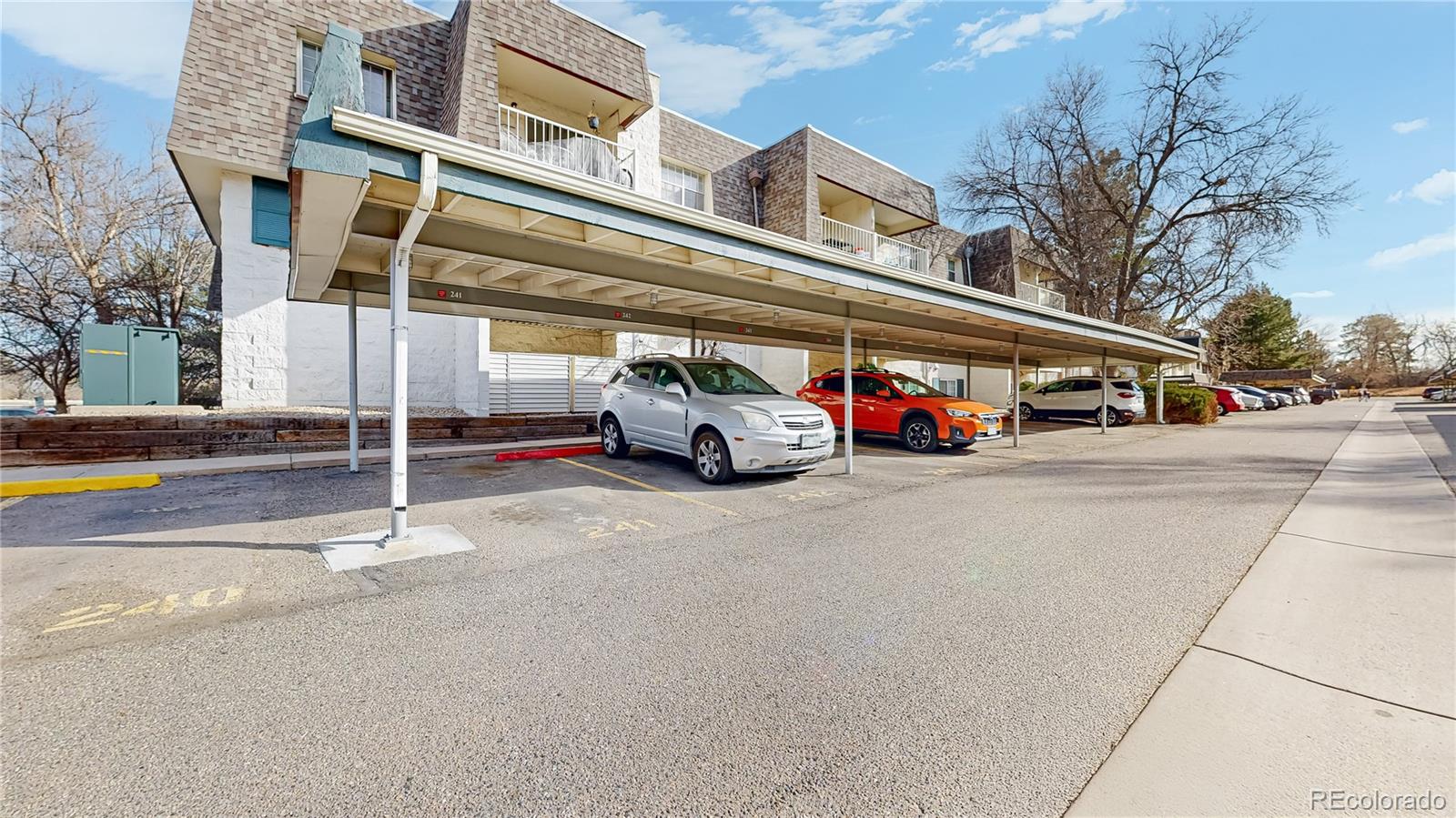 MLS Image #29 for 5770 e warren avenue,denver, Colorado