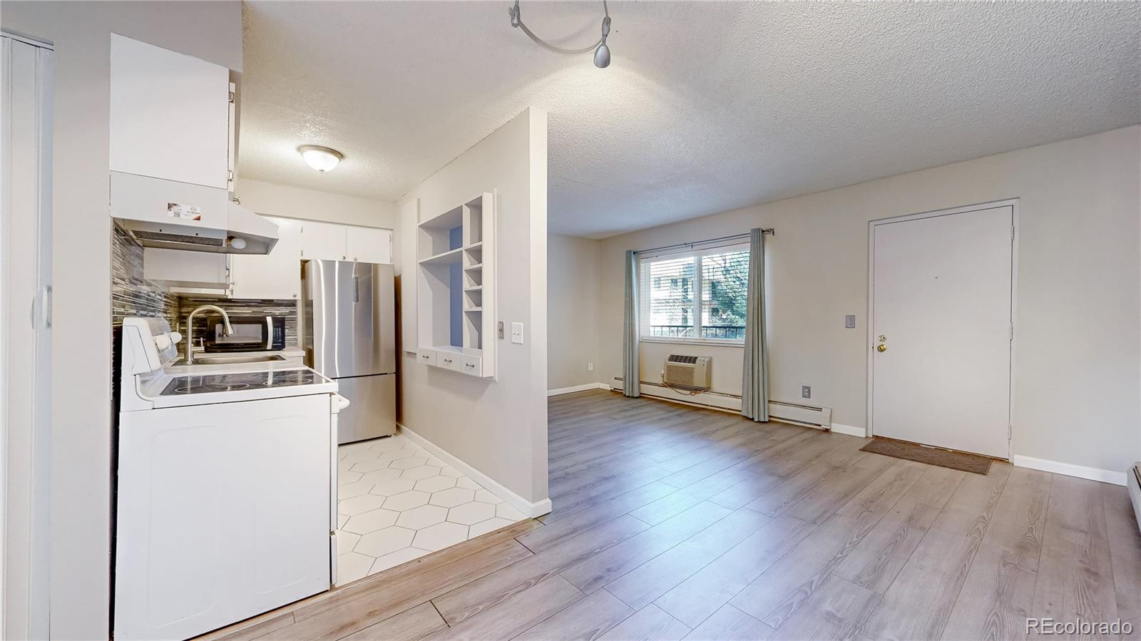 MLS Image #8 for 5770 e warren avenue,denver, Colorado