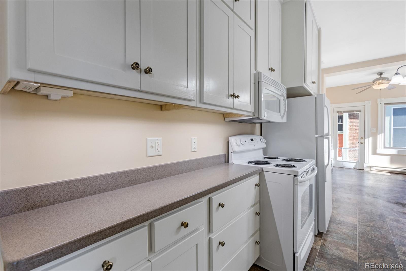 MLS Image #18 for 330  e street,salida, Colorado
