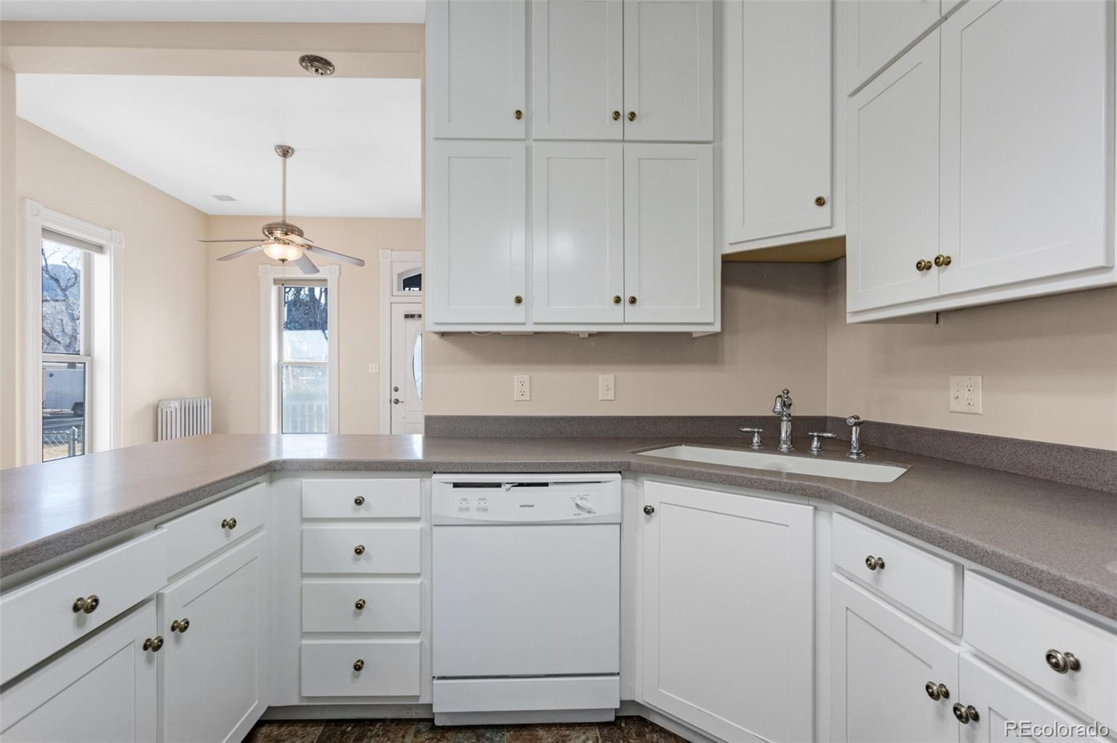 MLS Image #21 for 330  e street,salida, Colorado