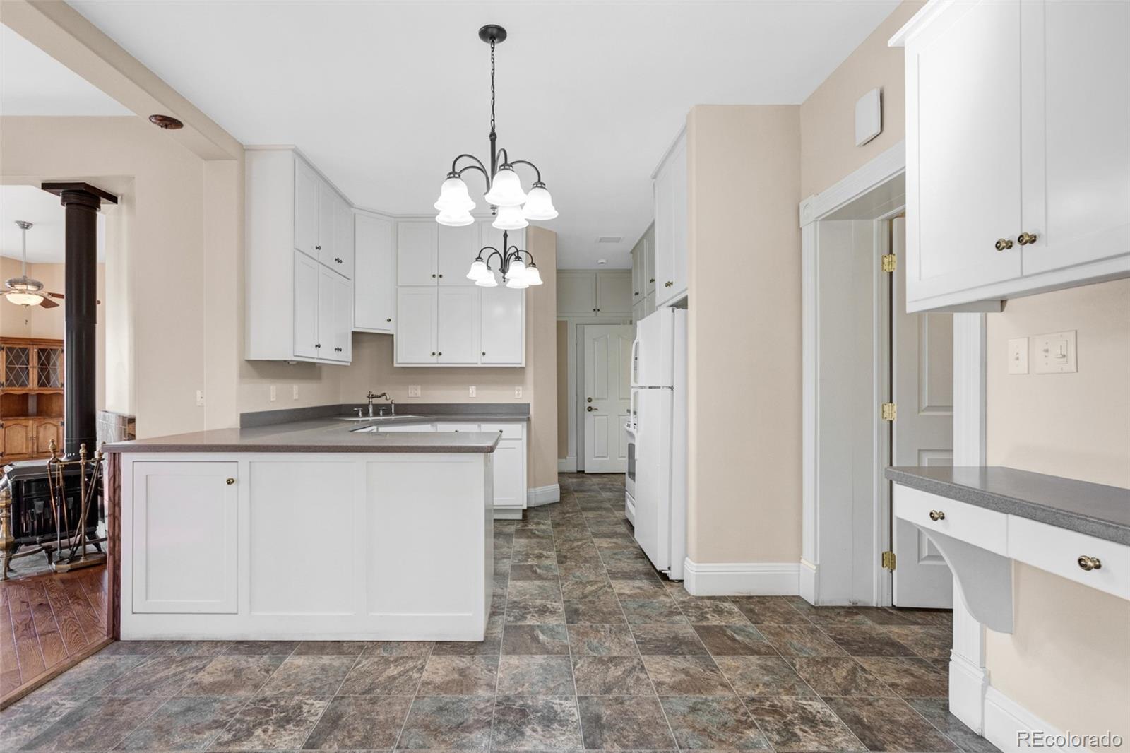 MLS Image #25 for 330  e street,salida, Colorado
