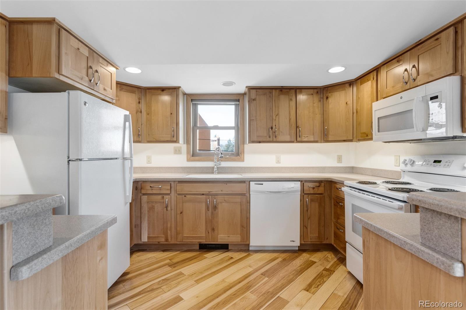 MLS Image #39 for 330  e street,salida, Colorado