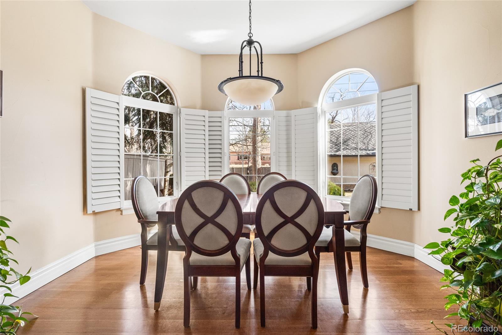 MLS Image #14 for 1160 n monaco parkway,denver, Colorado
