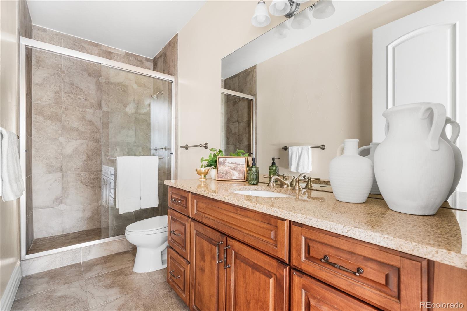 MLS Image #34 for 1160 n monaco parkway,denver, Colorado