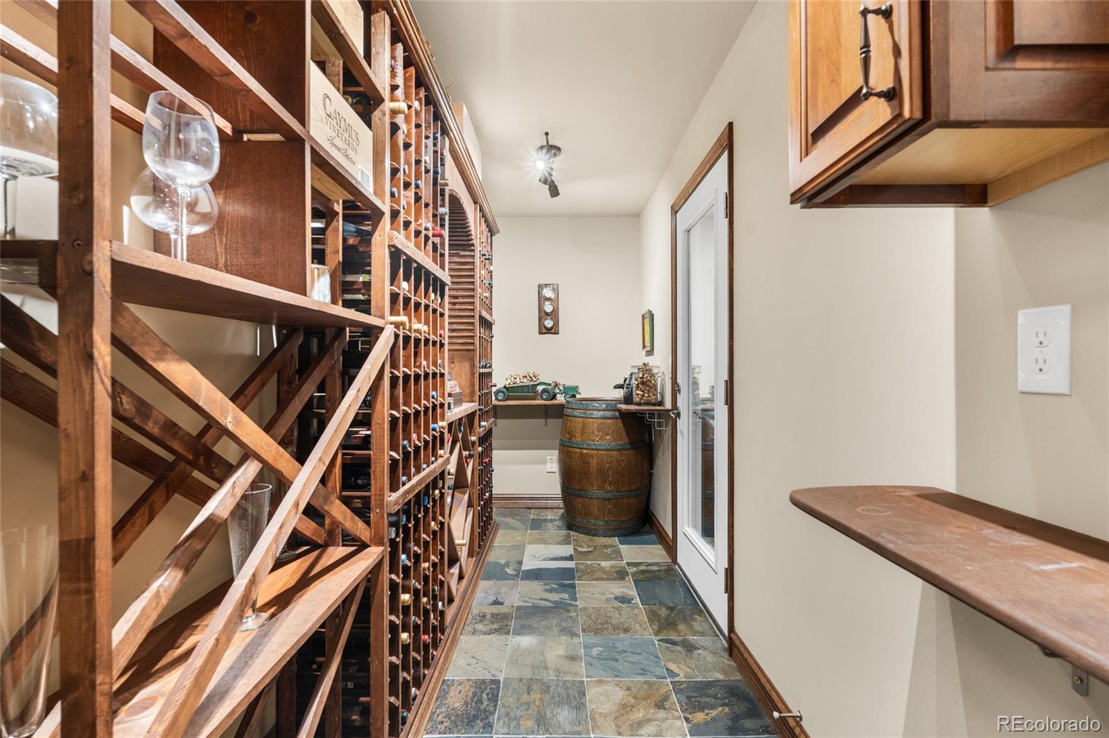 MLS Image #41 for 1160 n monaco parkway,denver, Colorado