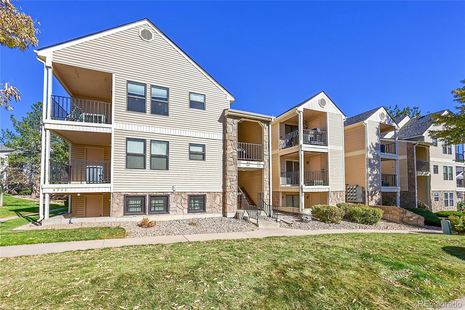 MLS Image #12 for 6755 s field street,littleton, Colorado