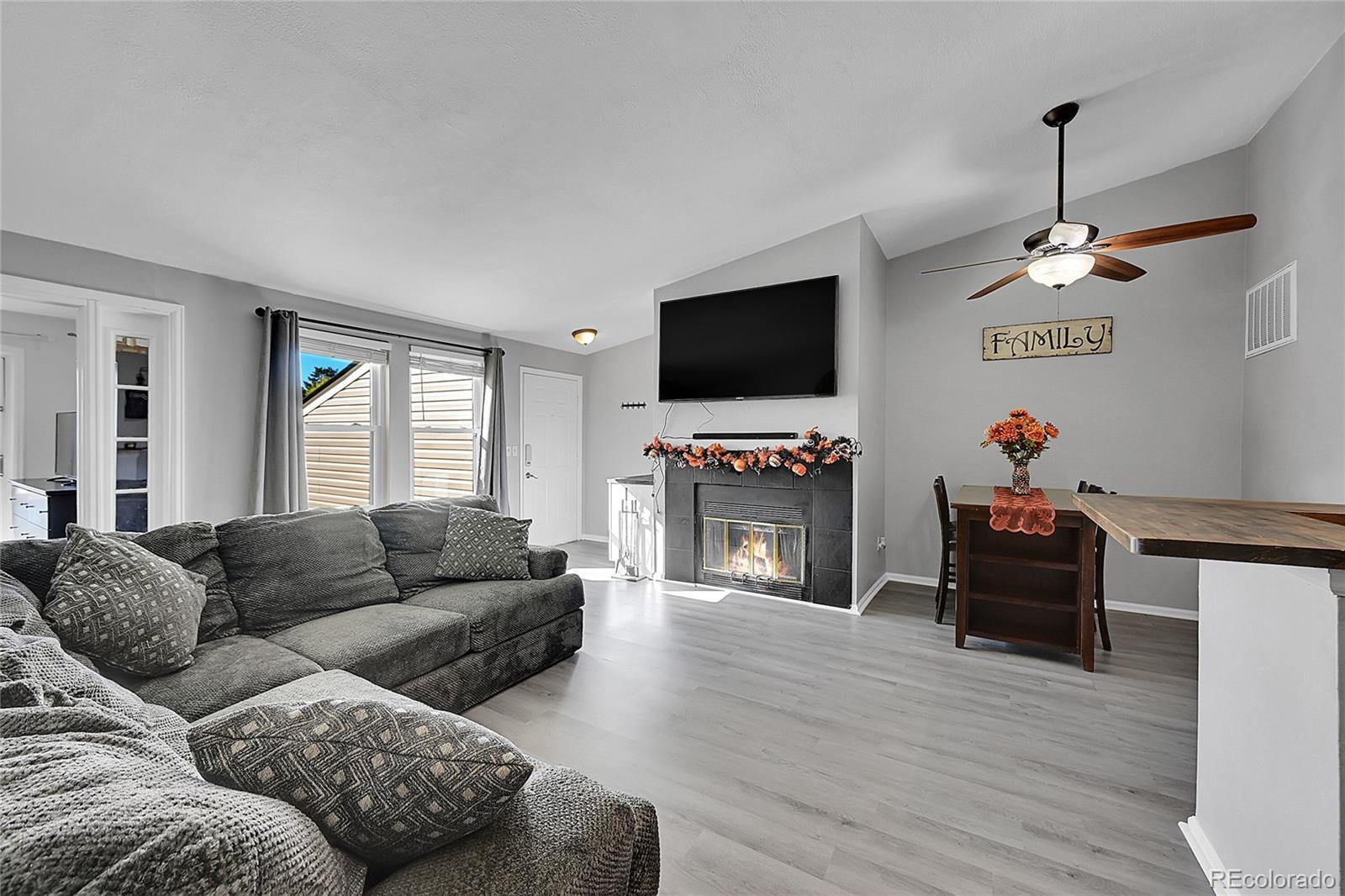 MLS Image #2 for 6755 s field street,littleton, Colorado