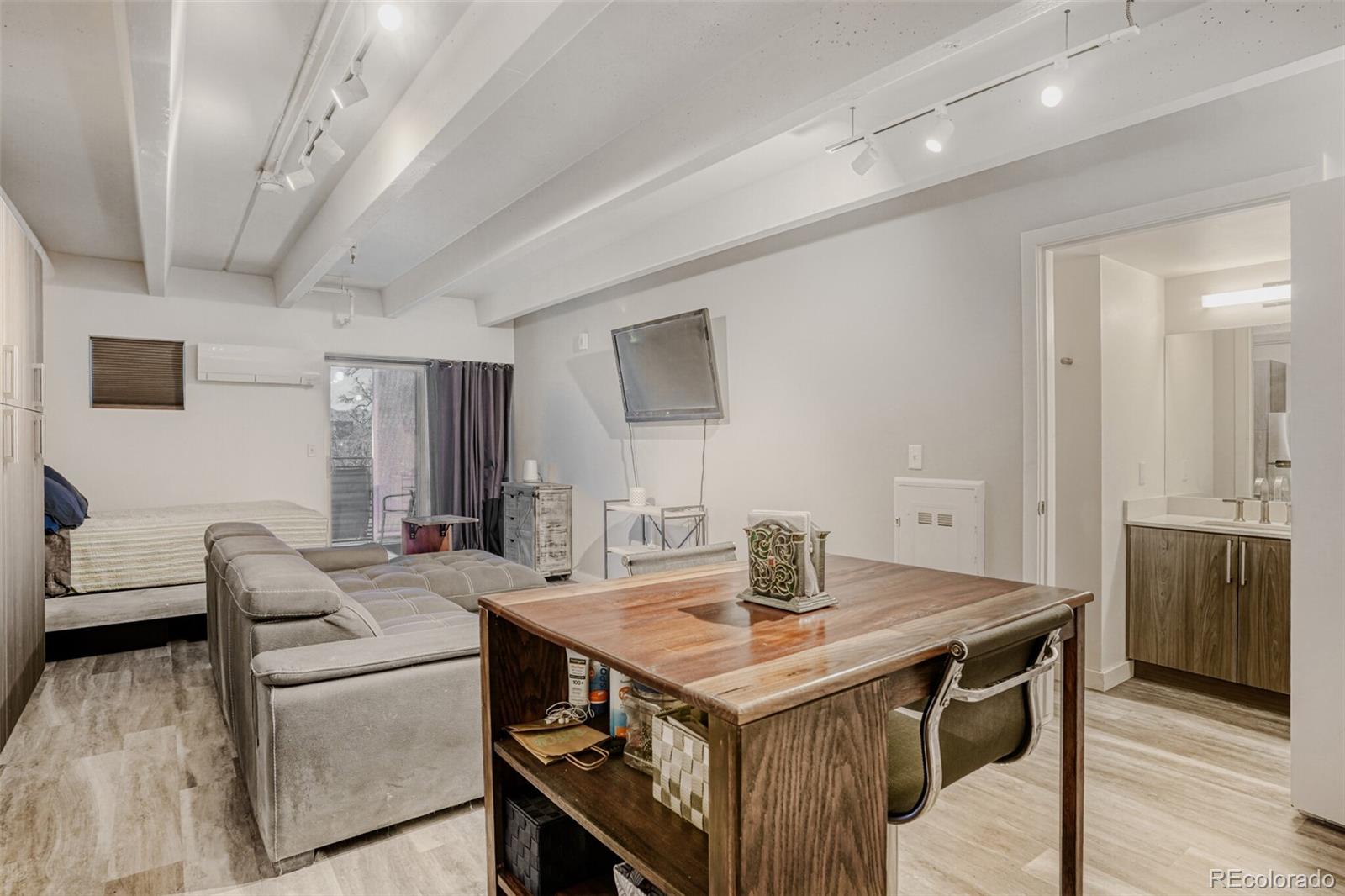 MLS Image #3 for 1495  vrain street,denver, Colorado