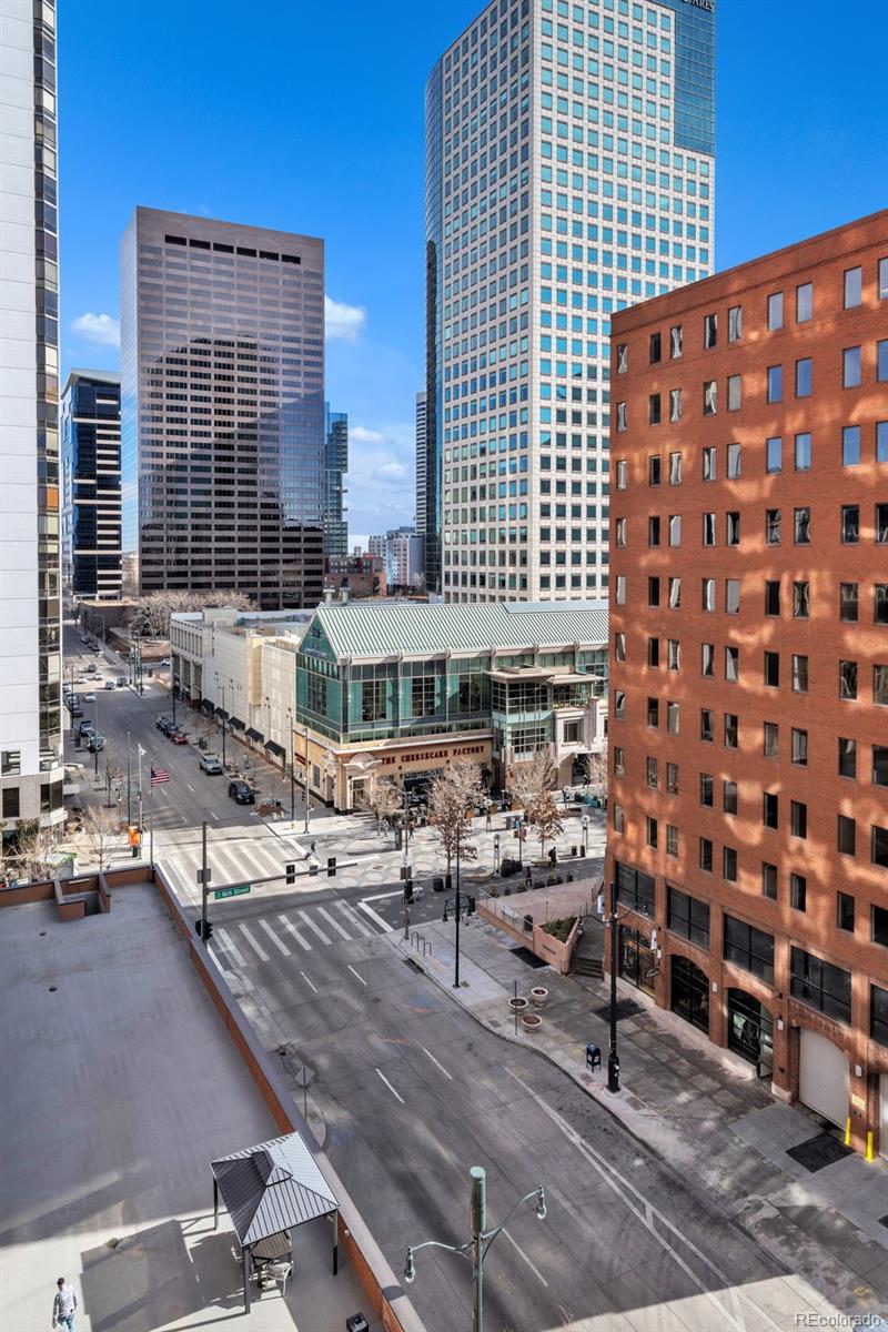 MLS Image #17 for 1551  larimer street 906,denver, Colorado