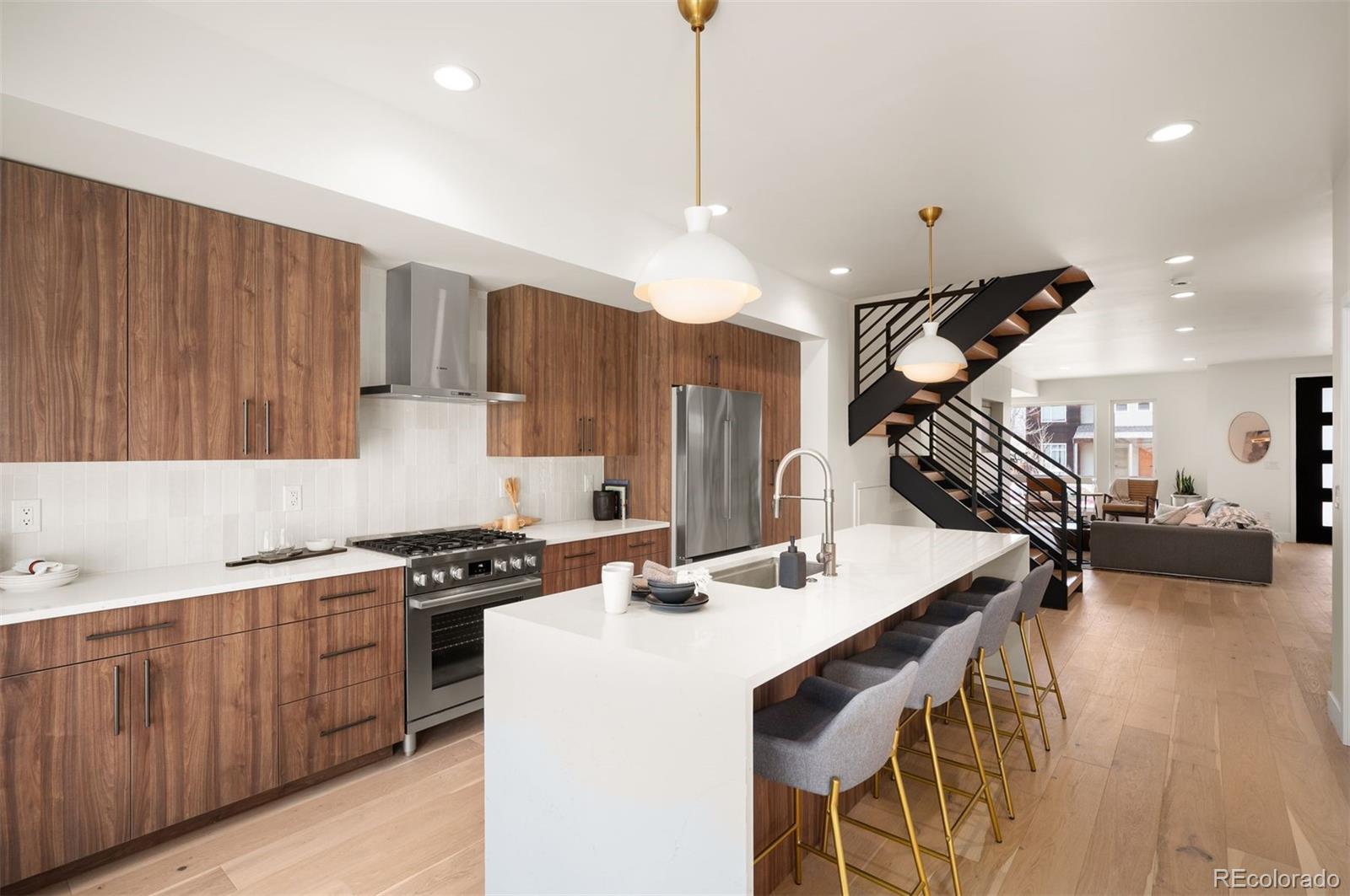 MLS Image #10 for 2198 s sherman street,denver, Colorado