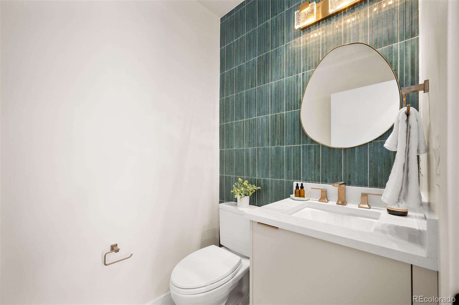 MLS Image #14 for 2198 s sherman street,denver, Colorado