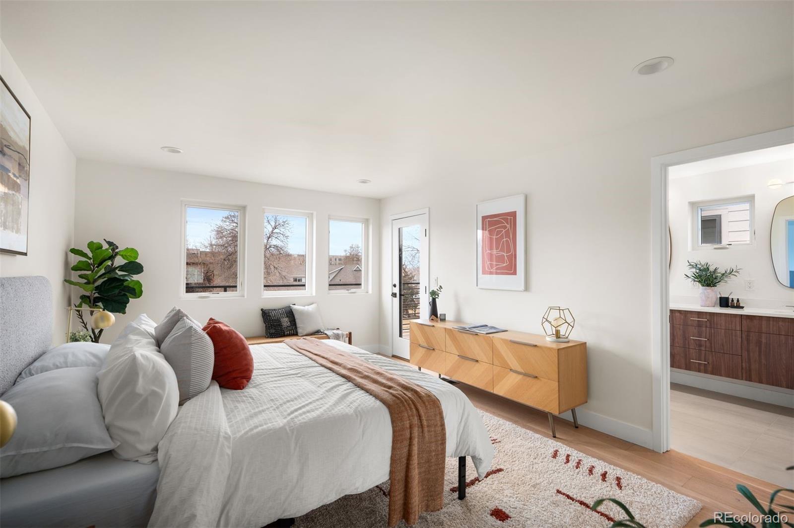 MLS Image #16 for 2198 s sherman street,denver, Colorado