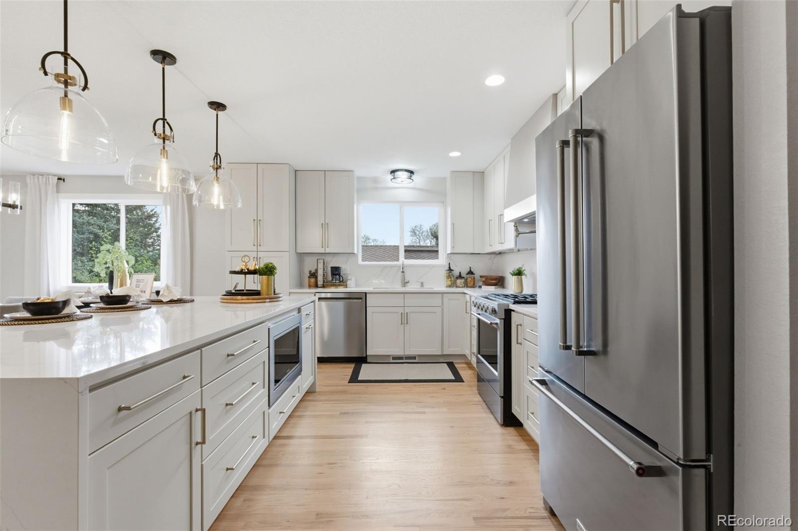 MLS Image #8 for 3111 s holly place,denver, Colorado