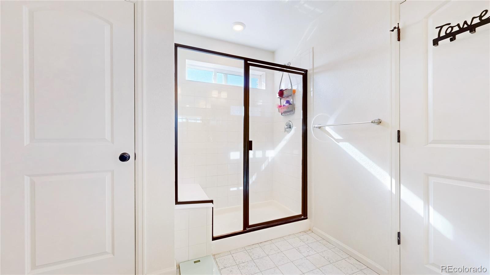 MLS Image #13 for 27584 e 6th drive,aurora, Colorado