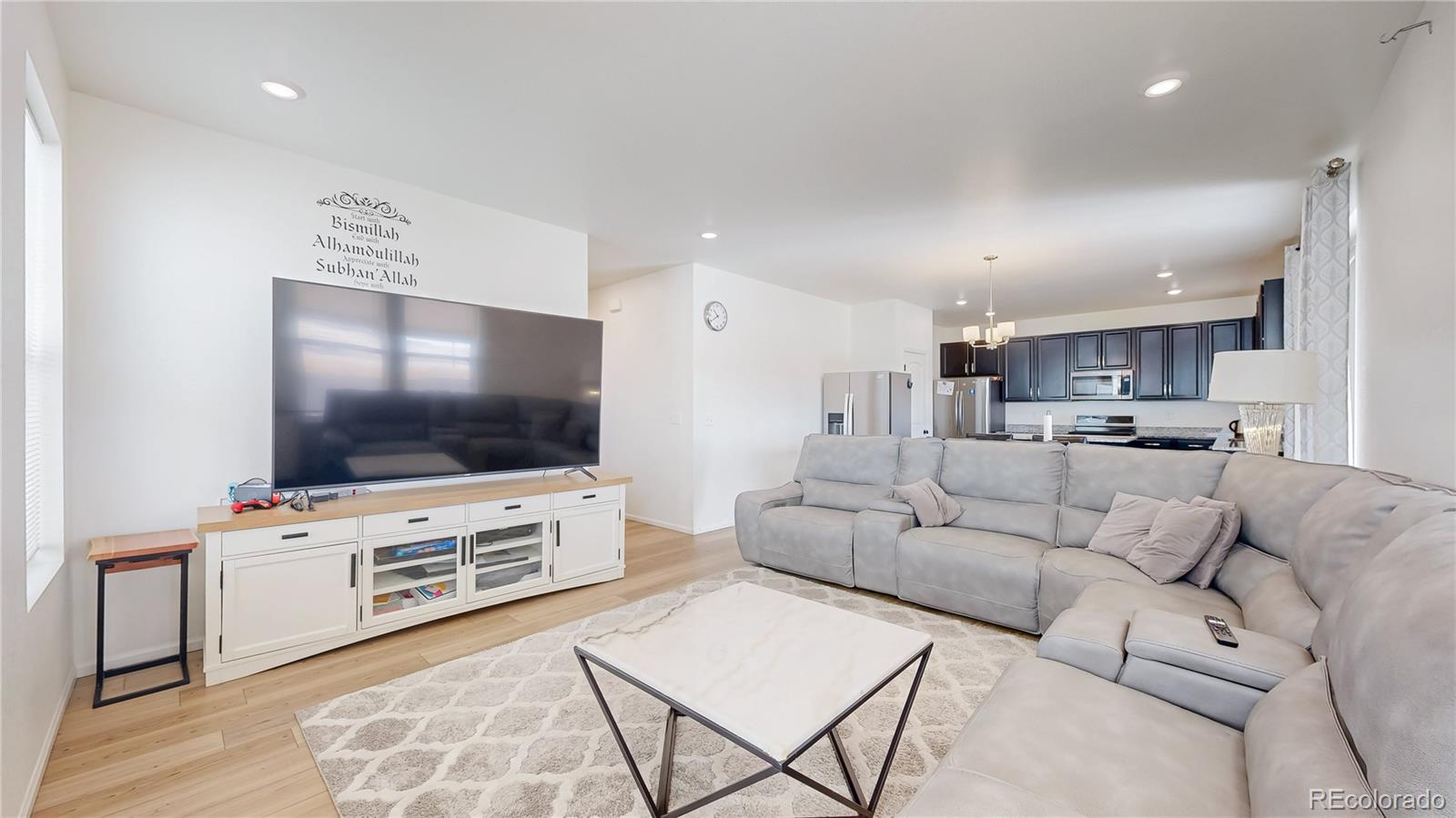 MLS Image #4 for 27584 e 6th drive,aurora, Colorado