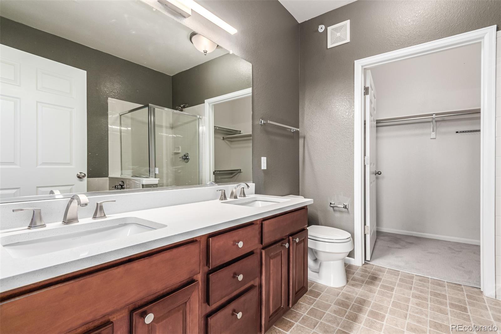 MLS Image #7 for 9633 e 5th avenue 10304,denver, Colorado