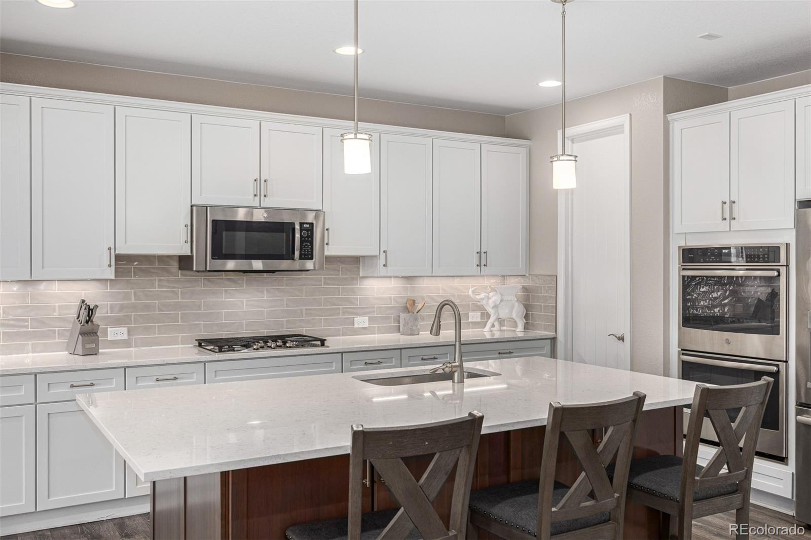 MLS Image #17 for 25190 e nova place,aurora, Colorado