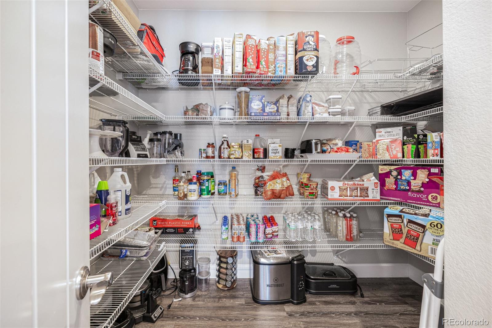 MLS Image #18 for 25190 e nova place,aurora, Colorado