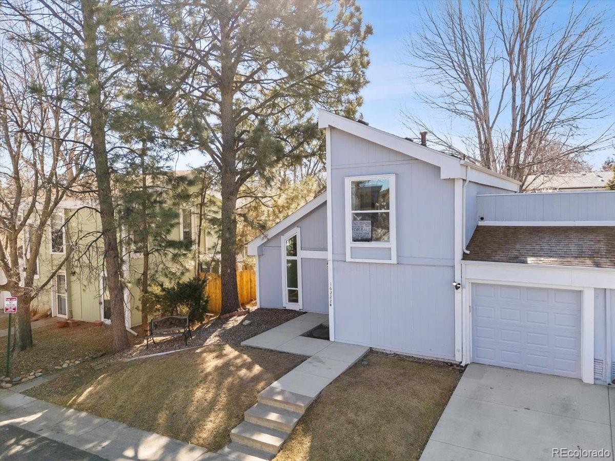 MLS Image #2 for 16222 e rice place b,aurora, Colorado