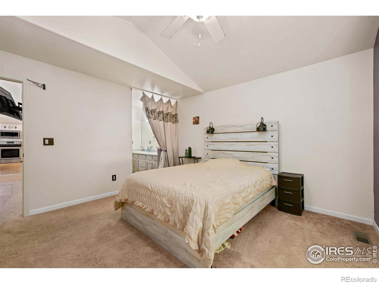 MLS Image #17 for 45  sebring lane,johnstown, Colorado