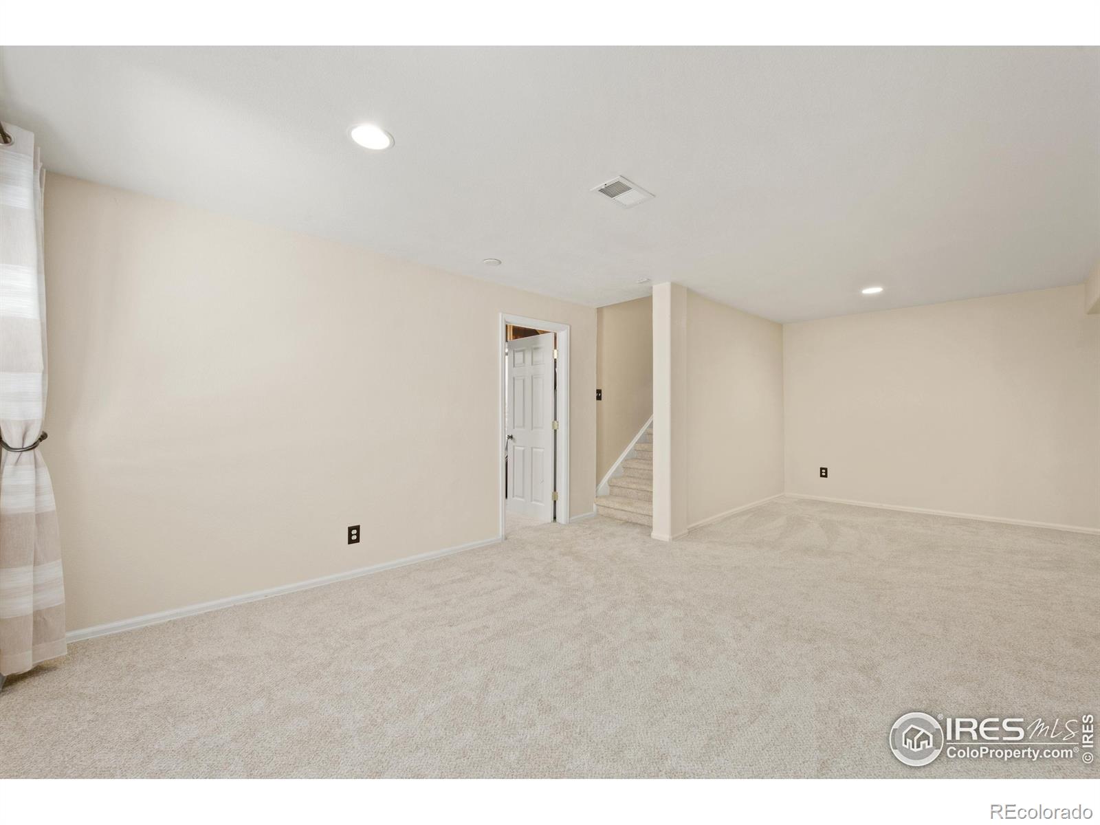 MLS Image #29 for 45  sebring lane,johnstown, Colorado