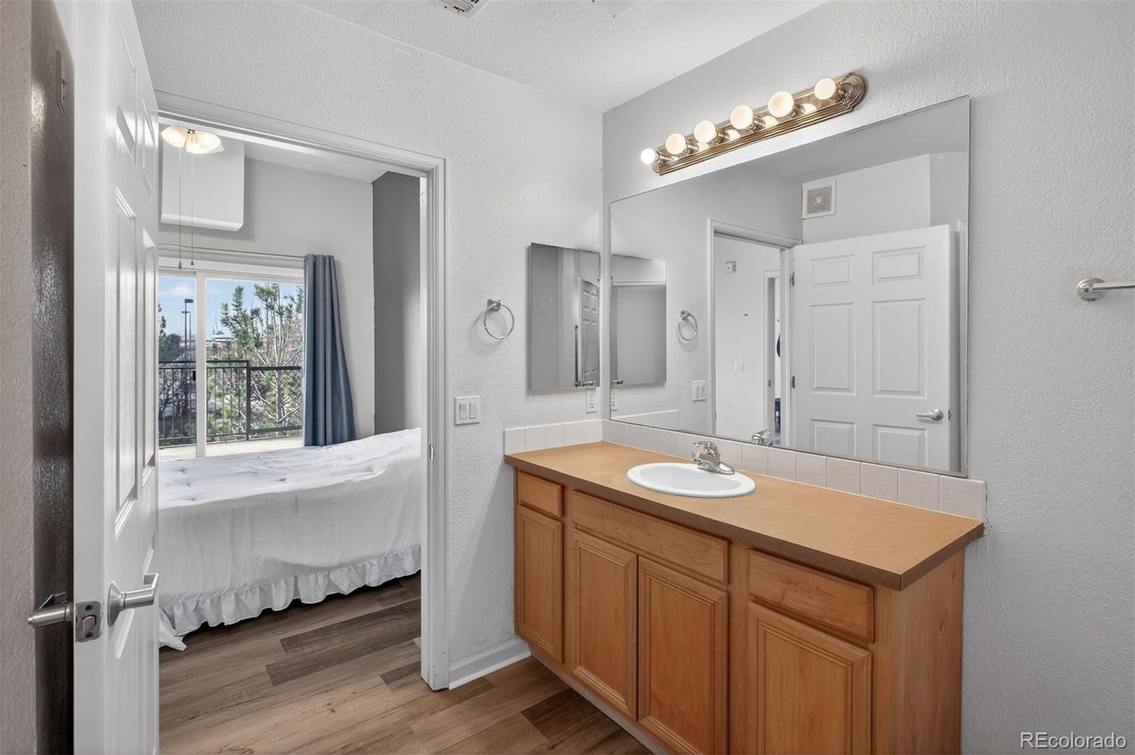 MLS Image #17 for 15475  andrews drive,denver, Colorado