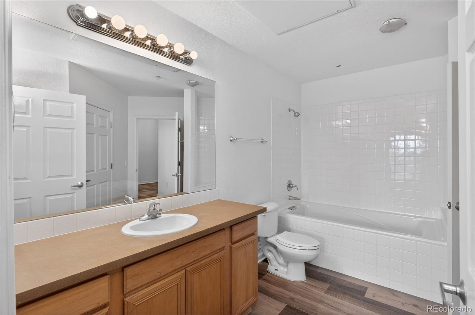 MLS Image #18 for 15475  andrews drive,denver, Colorado