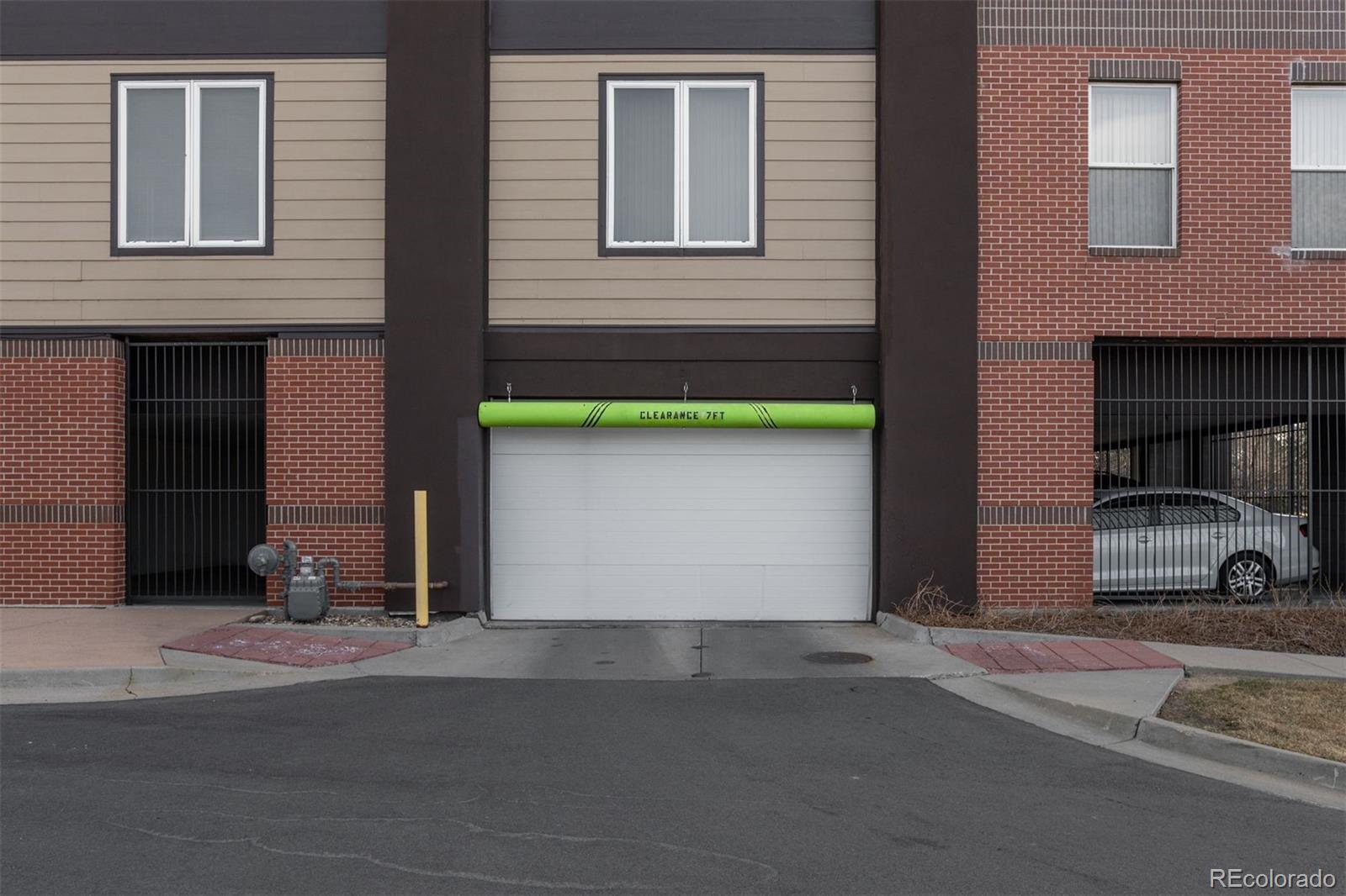 MLS Image #29 for 15475  andrews drive,denver, Colorado