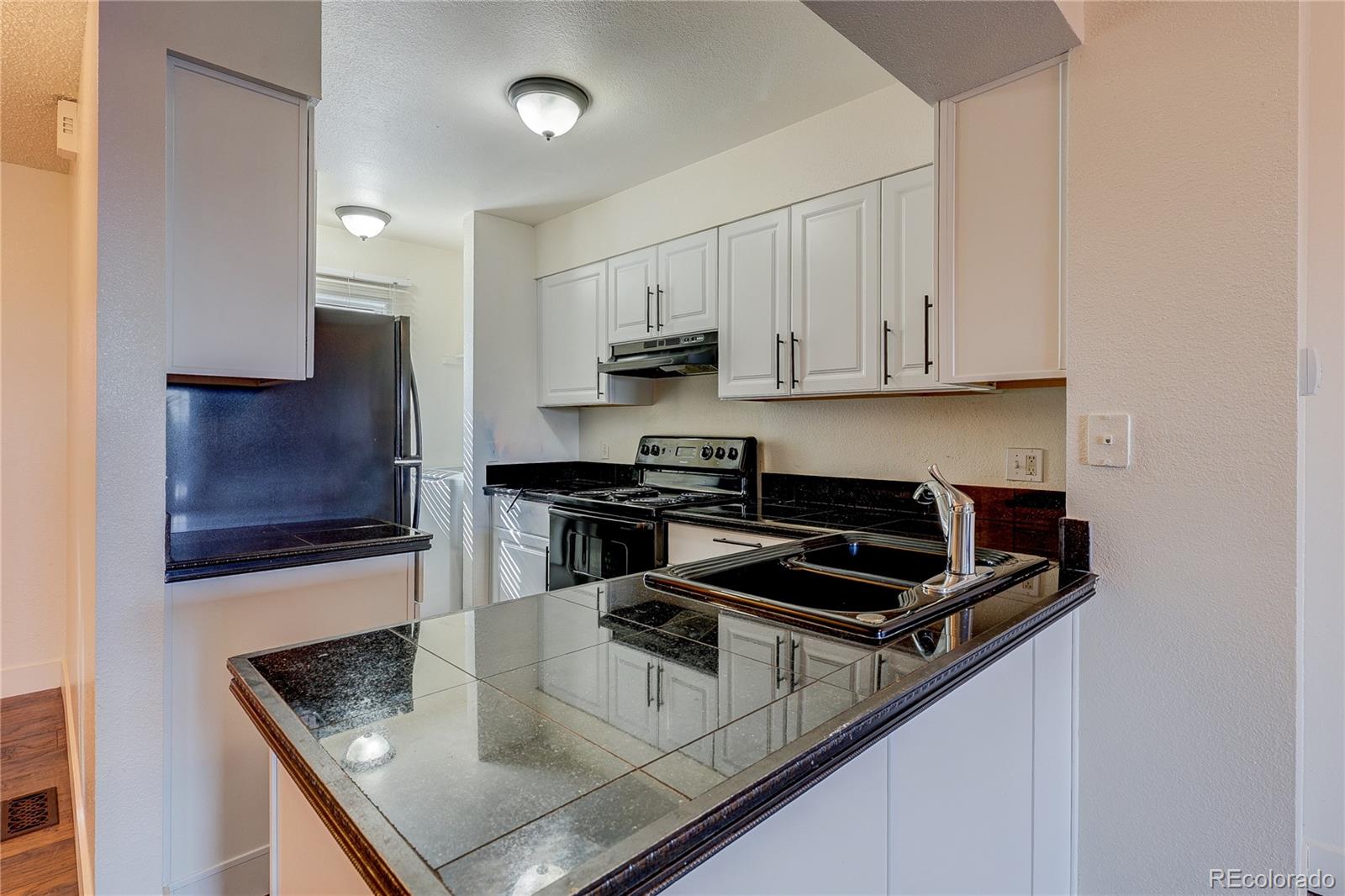 MLS Image #1 for 1642 s idalia circle b,aurora, Colorado