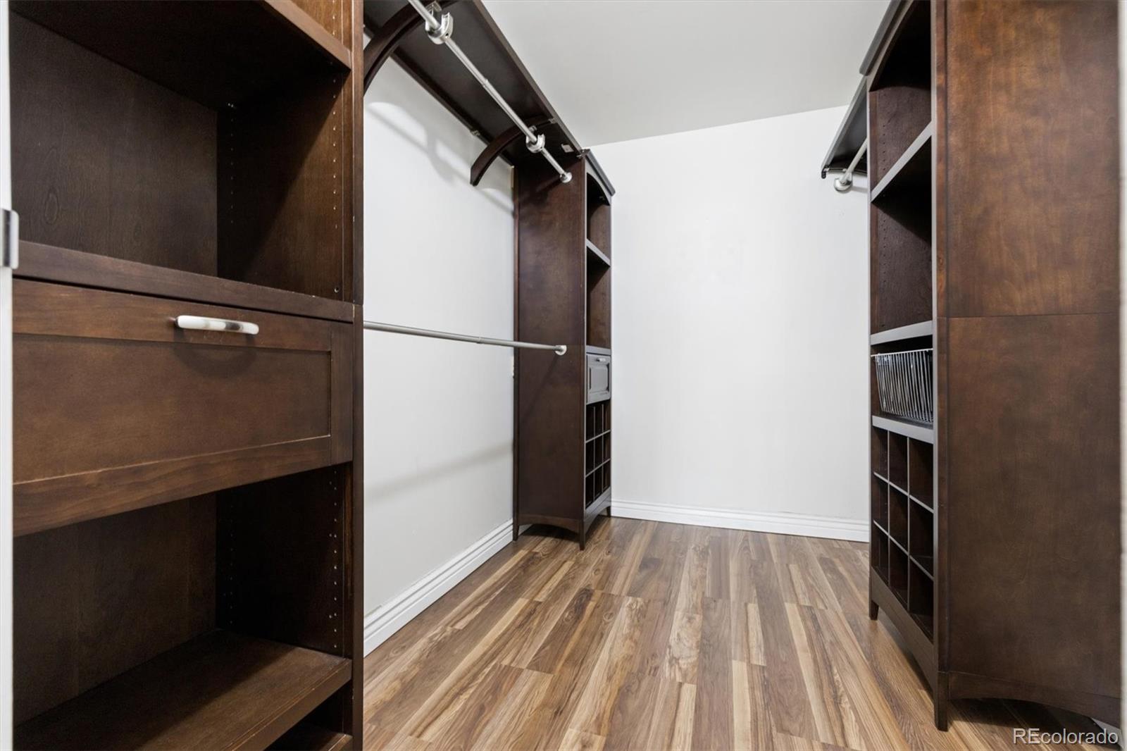MLS Image #14 for 3470 s poplar street 105,denver, Colorado