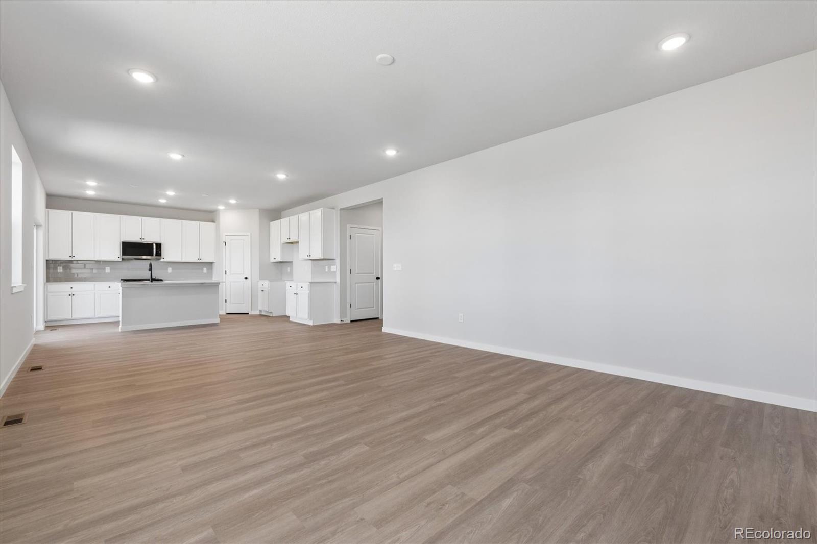 MLS Image #6 for 3681  sandreed street,dacono, Colorado