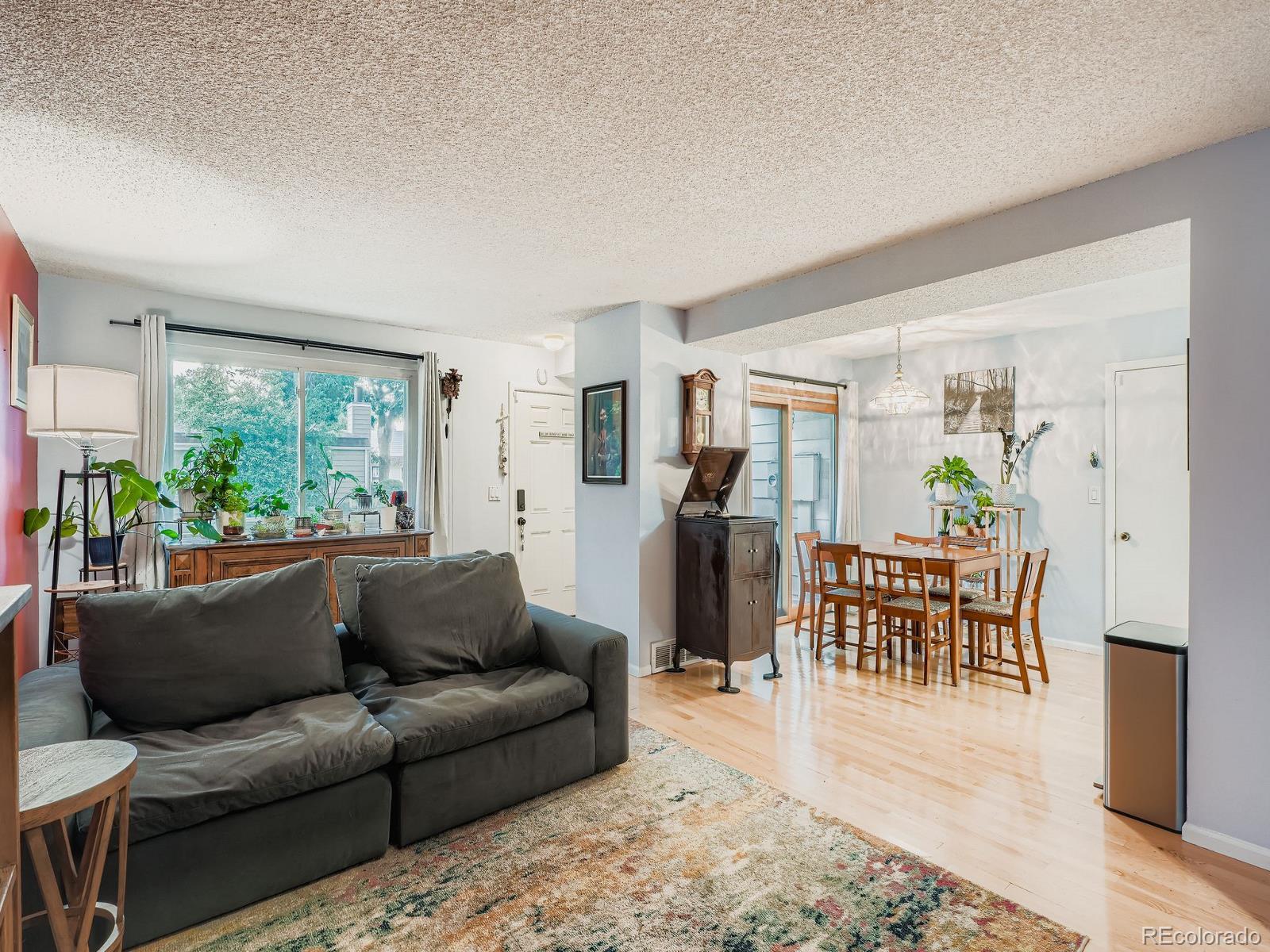 MLS Image #3 for 6795 e arizona avenue,denver, Colorado