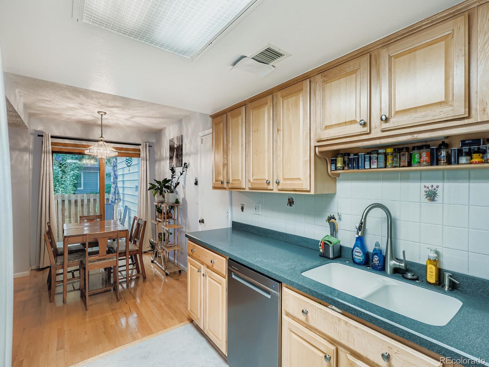 MLS Image #8 for 6795 e arizona avenue,denver, Colorado