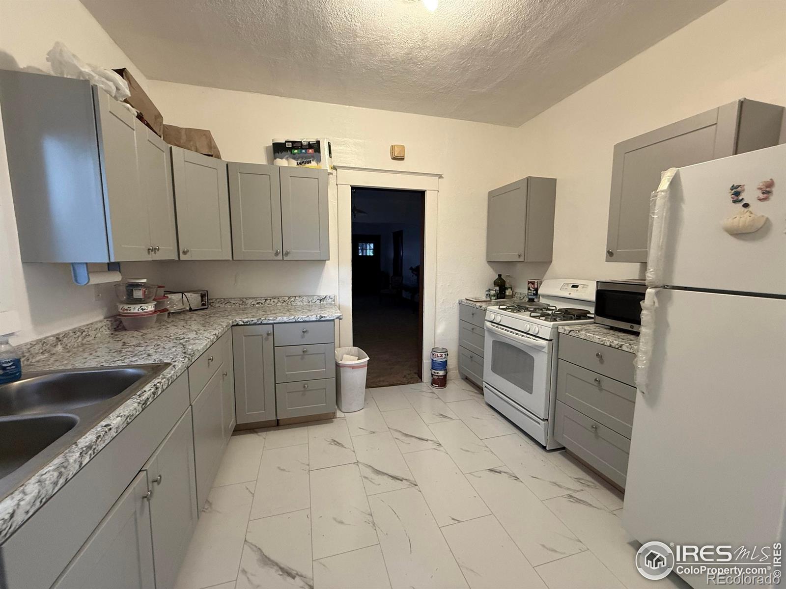 MLS Image #3 for 506 e raymond street,haxtun, Colorado