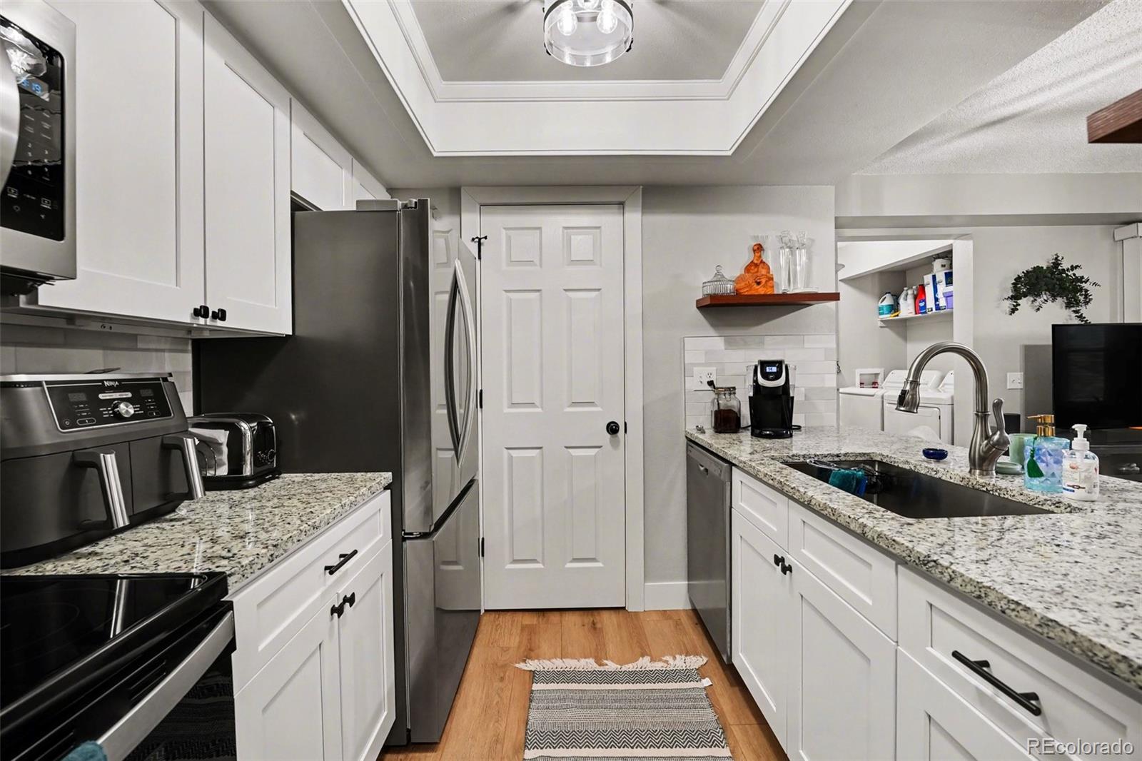 MLS Image #11 for 4284 s salida way,aurora, Colorado