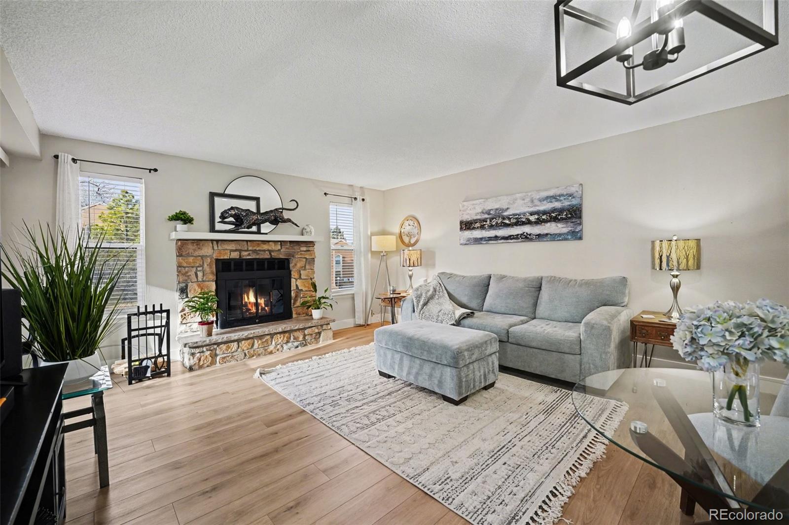 MLS Image #2 for 4284 s salida way,aurora, Colorado