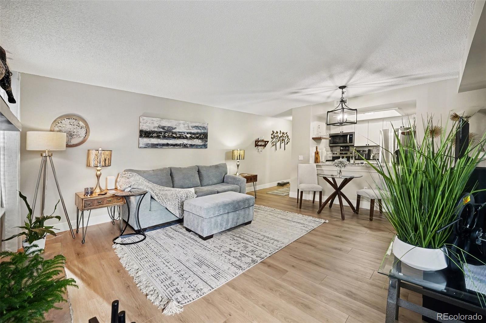 MLS Image #5 for 4284 s salida way,aurora, Colorado