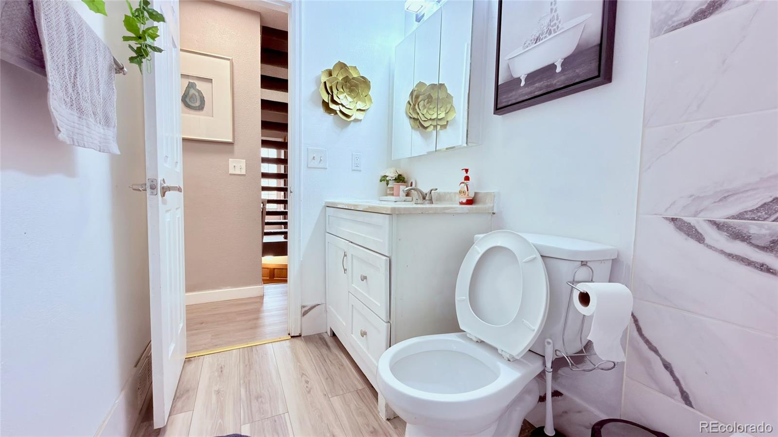MLS Image #9 for 1915 s oakland way ,aurora, Colorado