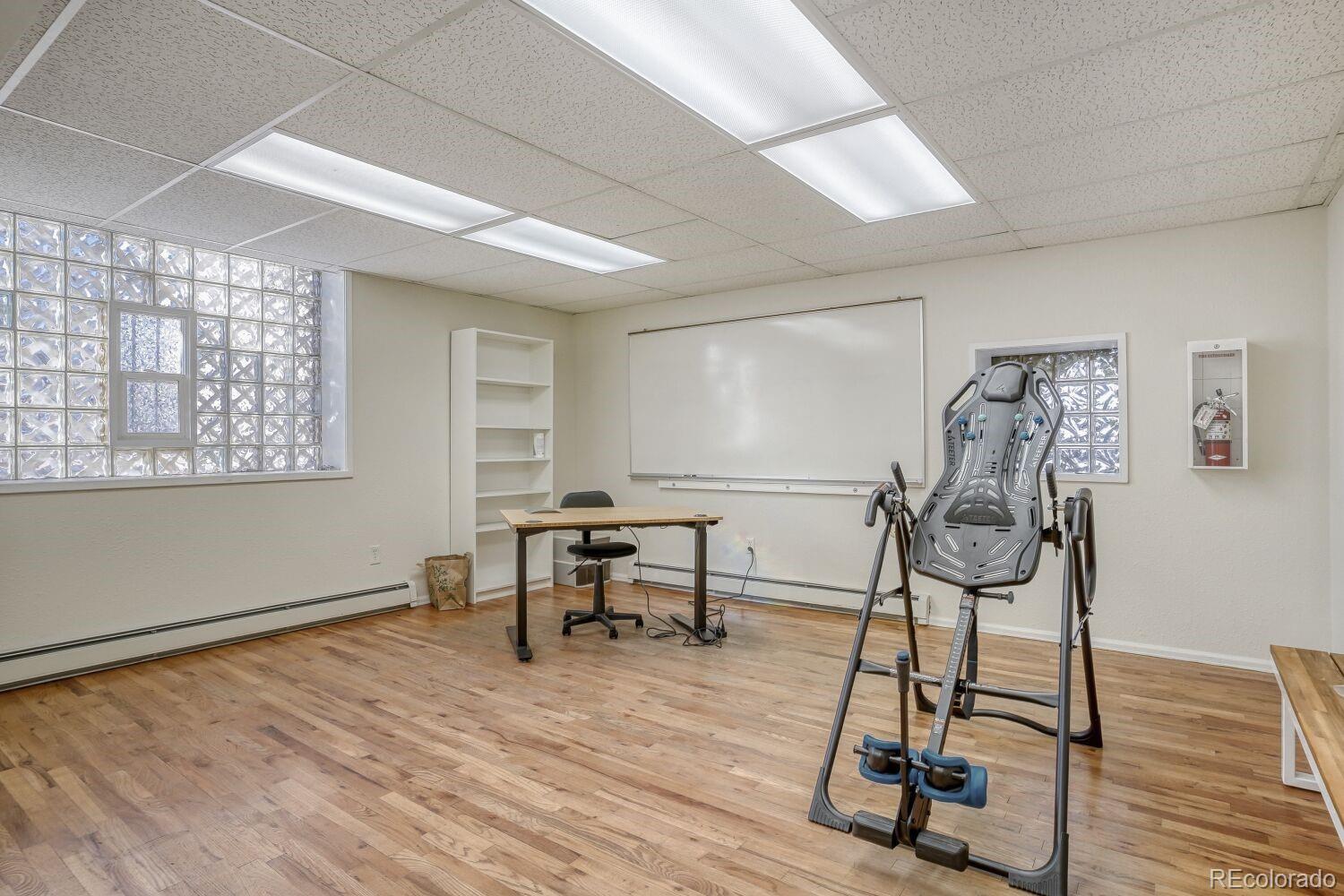 MLS Image #13 for 422  21st street,denver, Colorado
