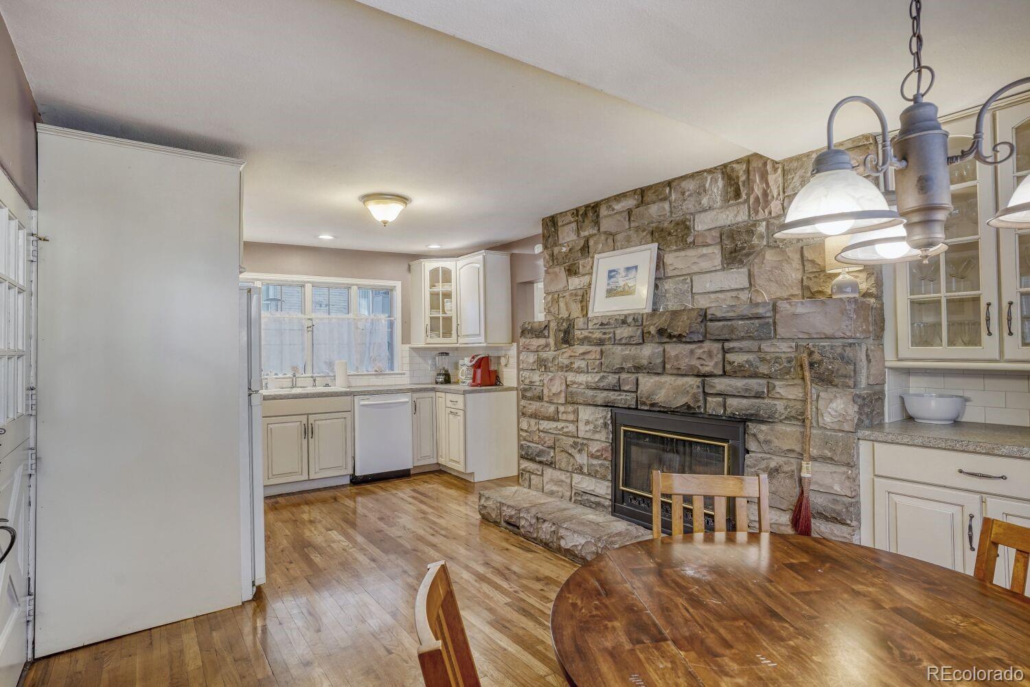MLS Image #16 for 422  21st street,denver, Colorado