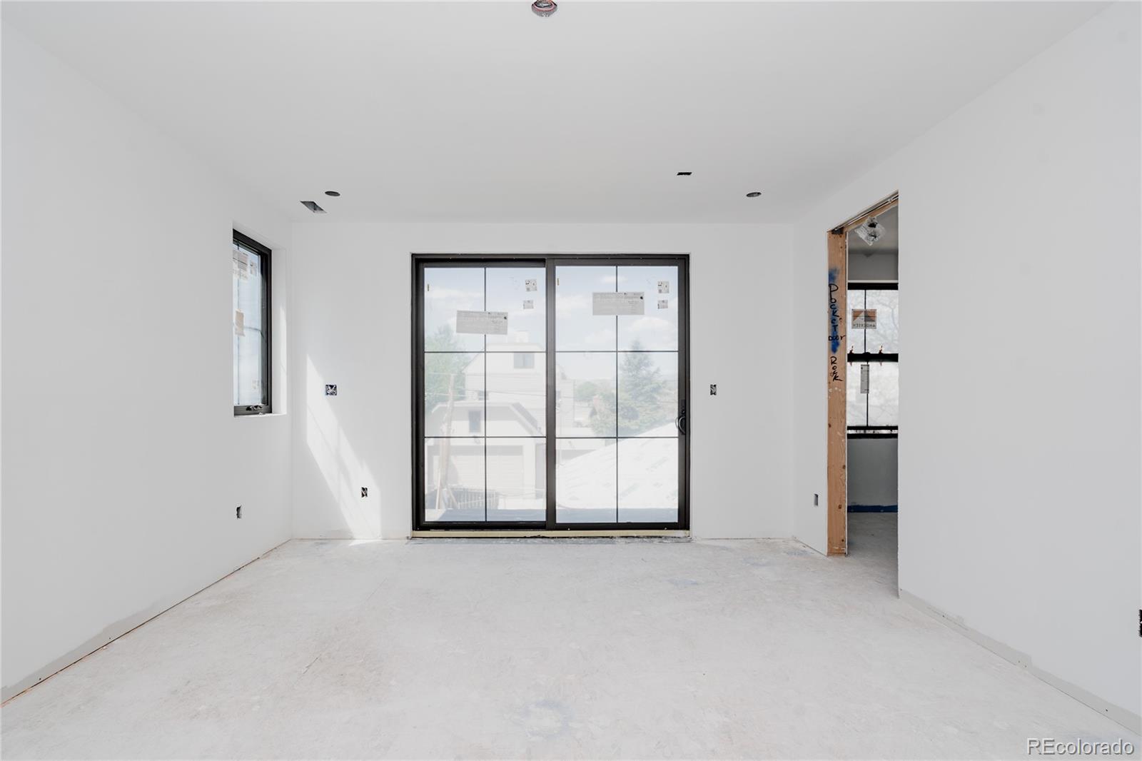 MLS Image #11 for 1935  meade street,denver, Colorado